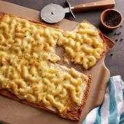 Mac n Cheese Pizza
