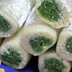 Badam Pista Roll