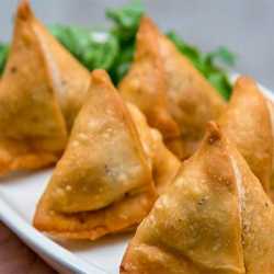 Samosa Vegetarian (3pcs)