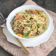 Egg Hakka Noodles
