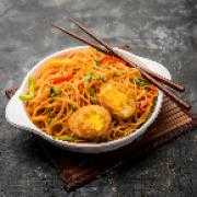 Egg Hakka Noodles