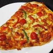 Chicken Tikka Naan Pizza