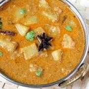 DHABA STYLE ALOO KORMA