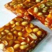 peanuts chikki