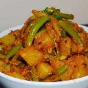 Aloo And Seemi Ko Tarkari