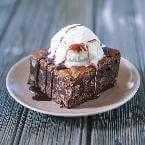 Chocolate sizzler with brownie